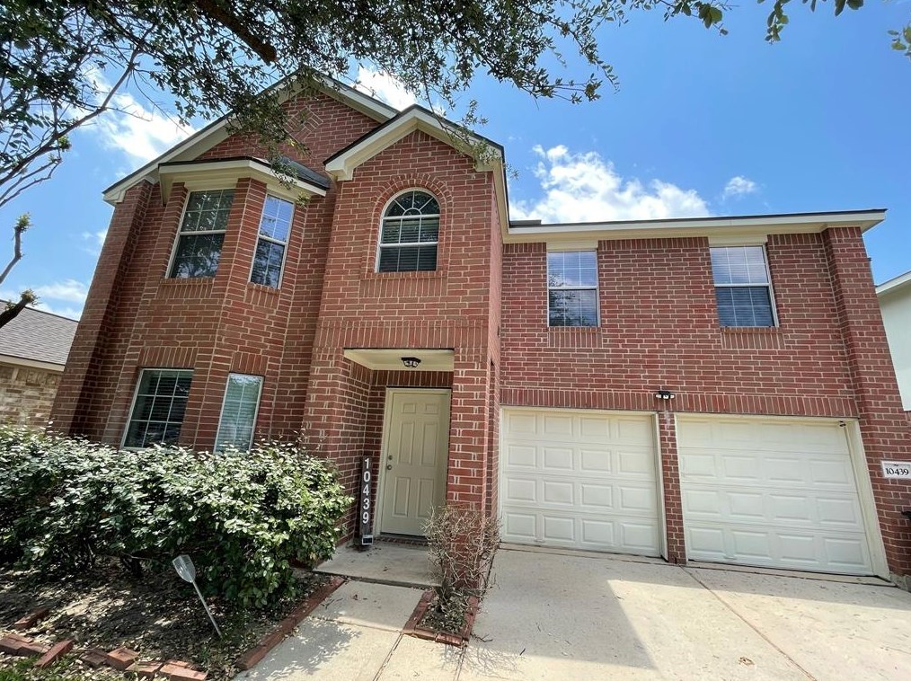 10439 Falling Rapids Ct, Houston, TX 77070
