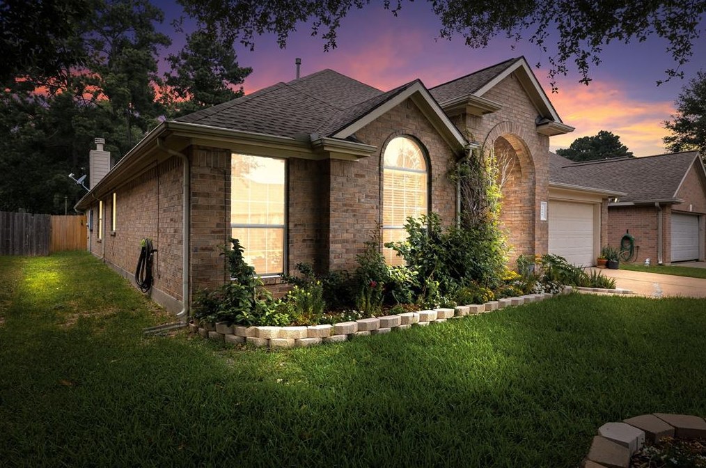 3026 Lemmingham Dr, Spring, TX 77388-2570