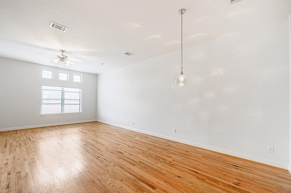 2710 Hullsmith Dr #501, Houston, TX 77063