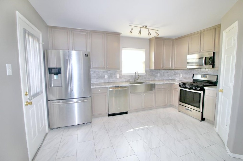 7209 Wimberly Oaks Ln, Richmond, TX 77407