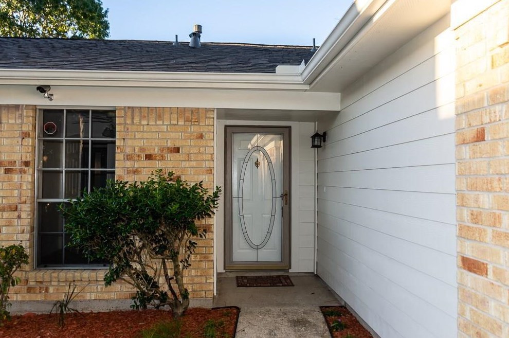 311 Wedgerock Dr, Houston, TX 77598