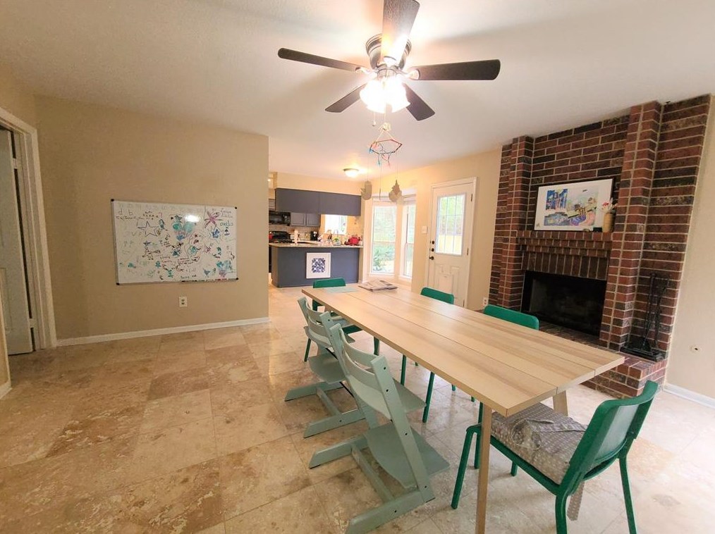 27 Indian Sage Cir, Spring, TX 77381-4631