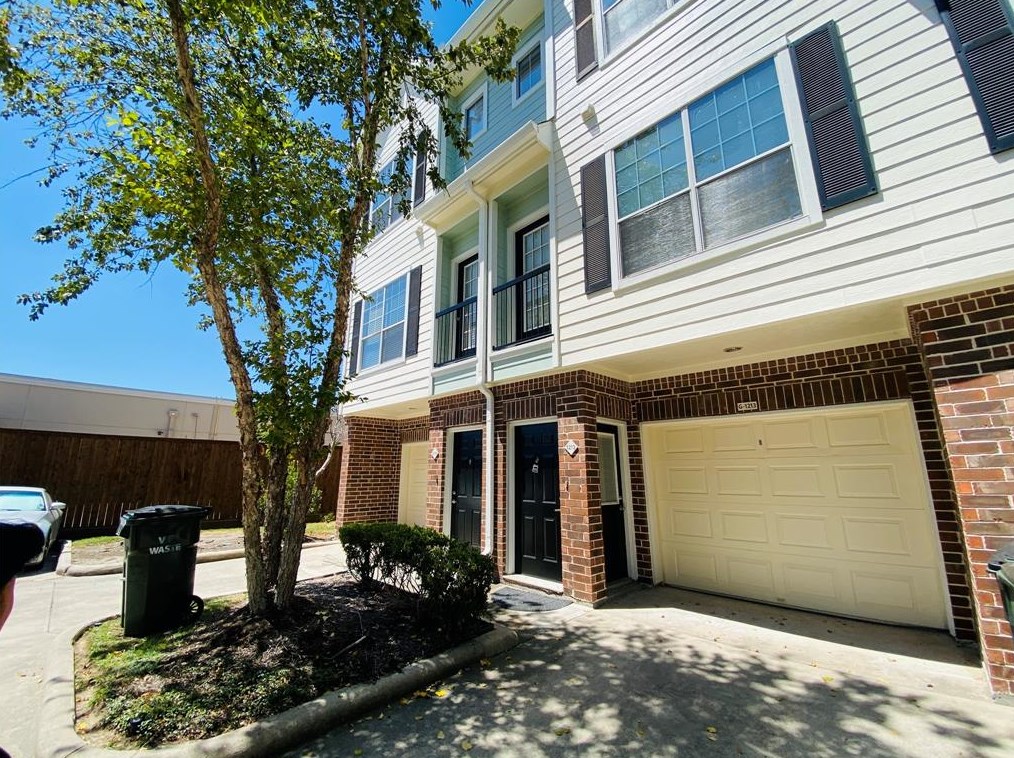9200 Westheimer Rd Apt 1213, Houston, TX 77063