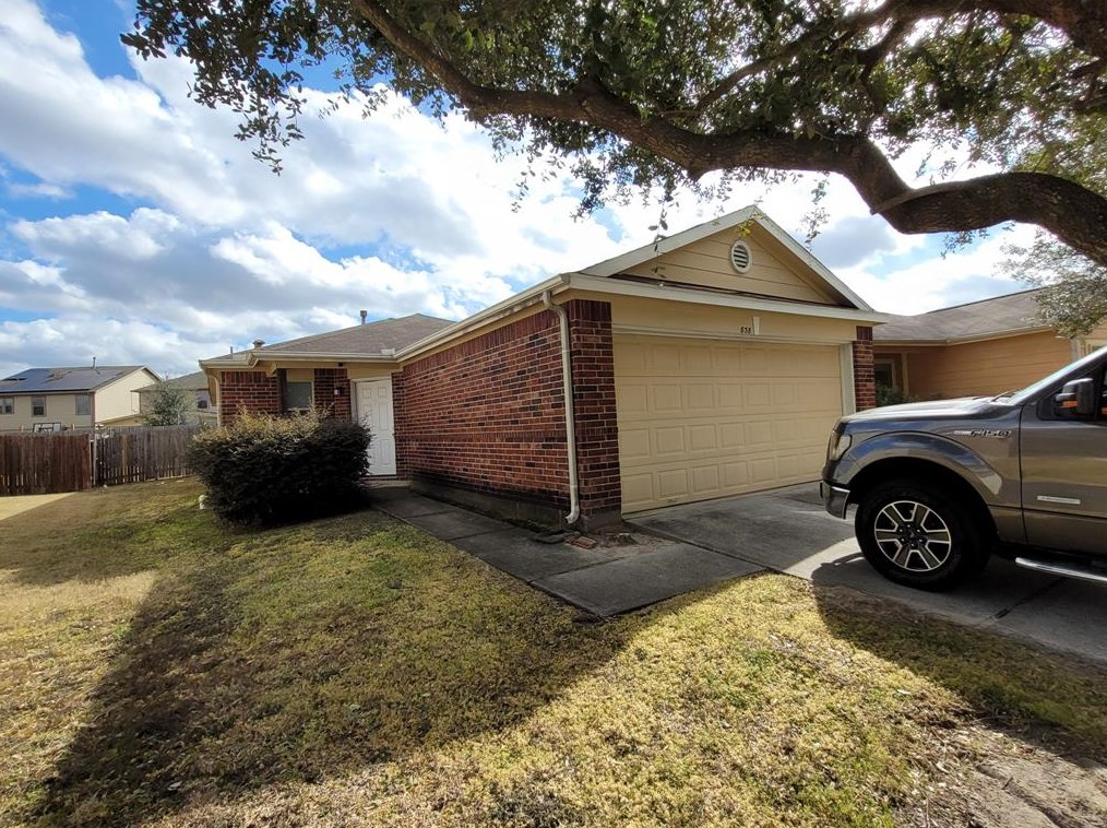 838 Bandon Ln, Houston, TX 77073