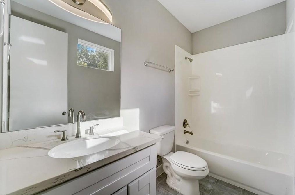 2917 Sauer St, Houston TX  77004-1841 exterior