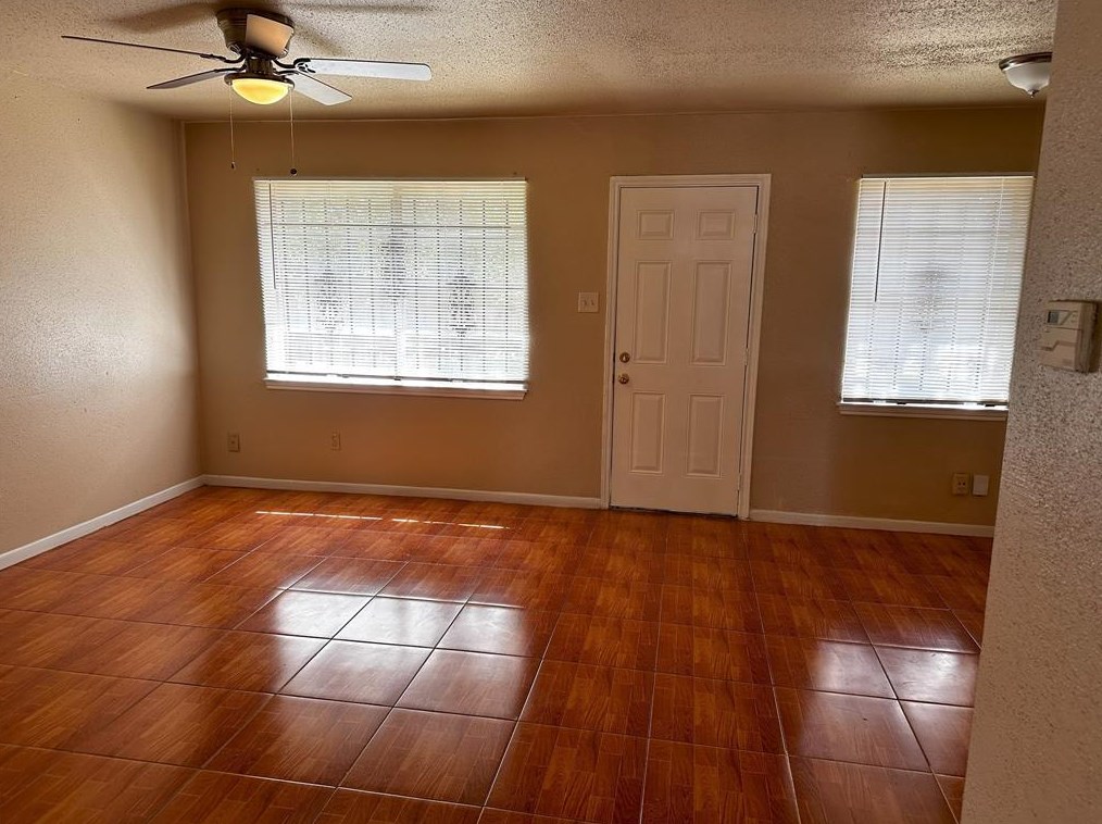 4111 Boynton Dr, Houston, TX 77045