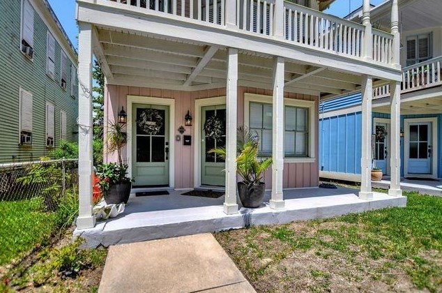1606 Avenue L #2, Galveston, TX 77550
