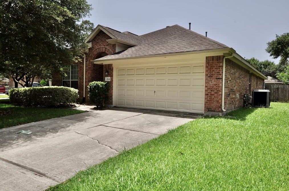 27641 Fairhope Meadow Ln, Humble, TX 77339