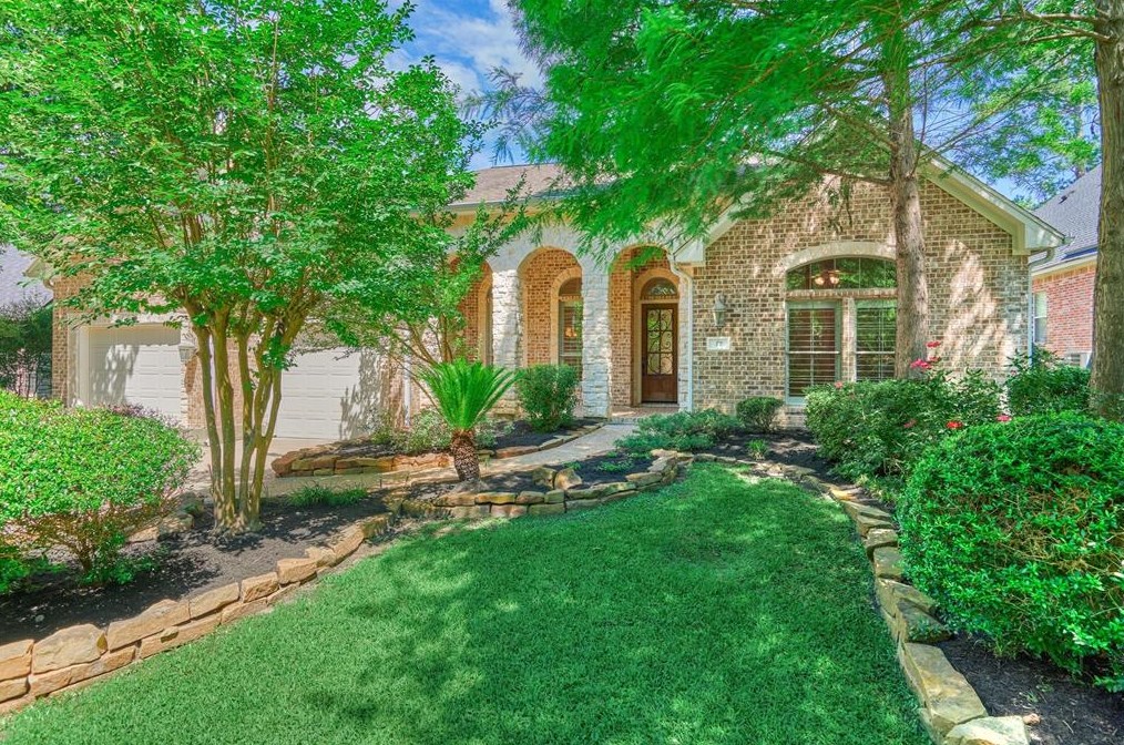 82 Thymewood Pl, Spring TX  77382-2618 exterior