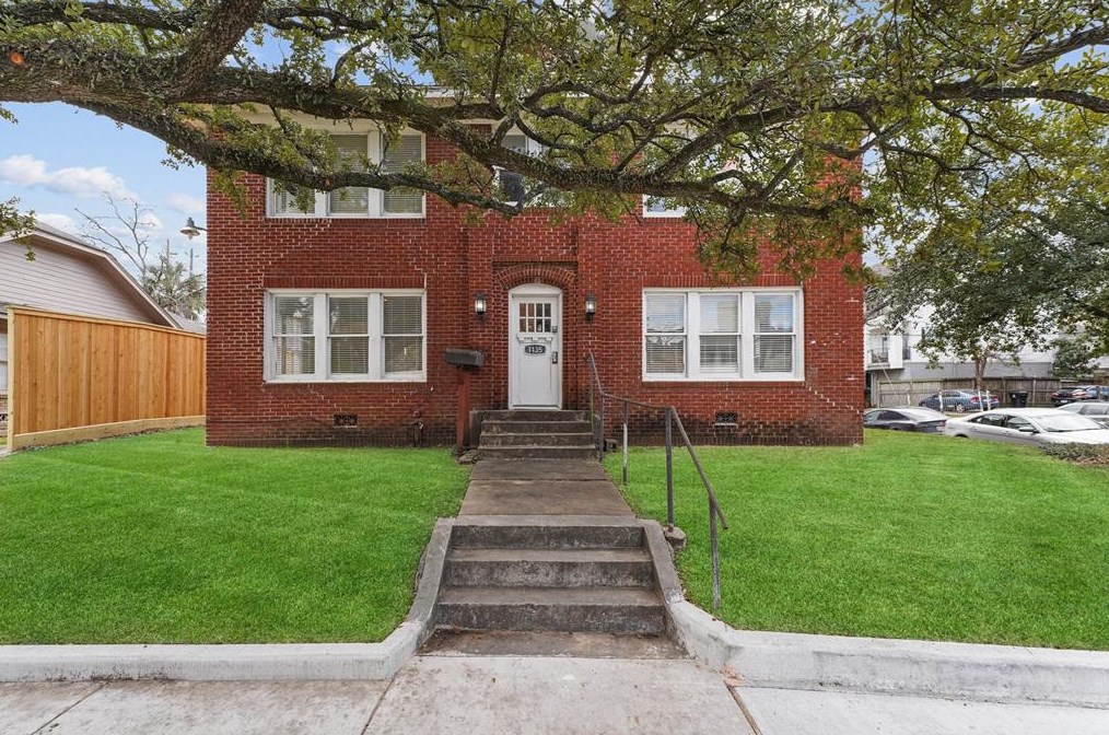 1135 Gray St, Houston TX  77002-0088 exterior