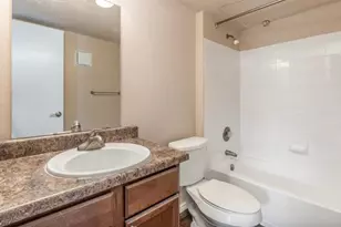 601 E Ash Ln, Euless, TX 76039 - Photo 6