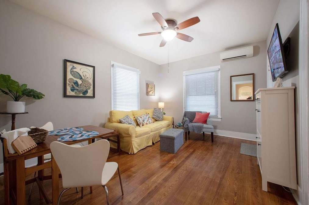 2015 49th St, Galveston TX  77551-5212 exterior