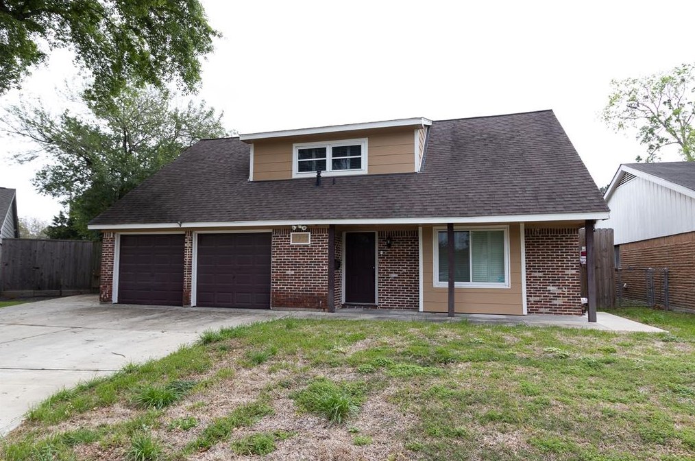11715 N Willow Cir, Houston, TX 77071