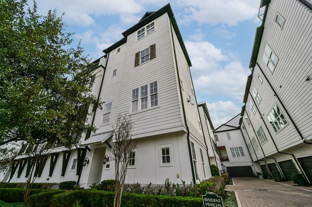 815 Paige St, Houston, TX 77003