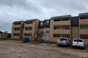 8519 Hearth Dr, Houston, TX 77054 - Photo 12