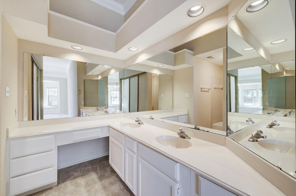 10626 Trading Post Dr, Houston TX  77064-7042 exterior