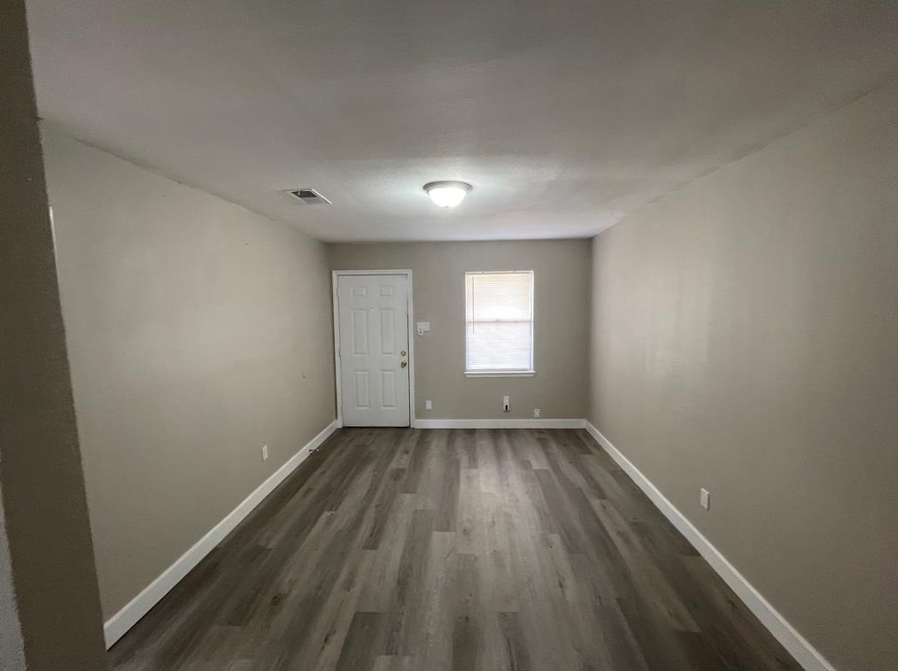 7811 Glass St, Houston TX  77016-6244 exterior