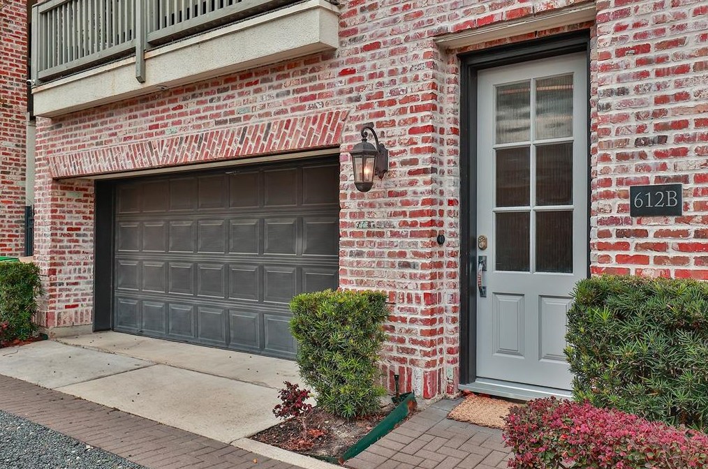 612 20th St, Houston, TX 77008-3618