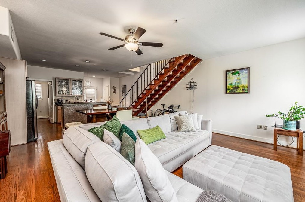 1602 Elgin St #8, Houston, TX 77004