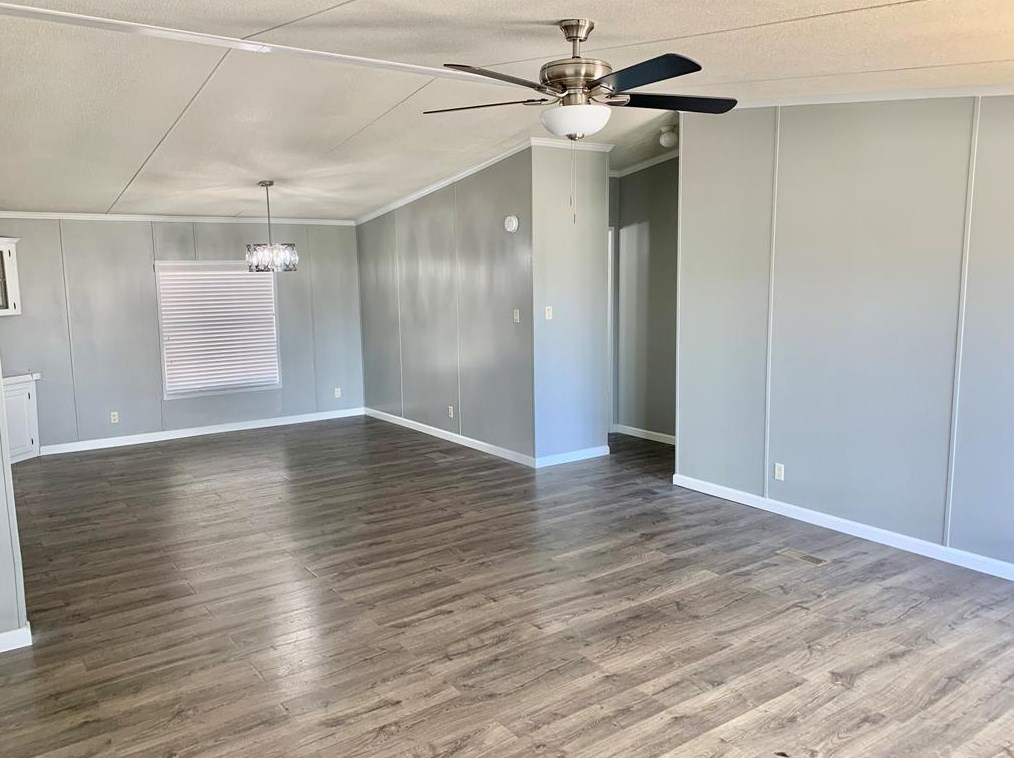 38 Victoria Way, Huntsville, TX 77320