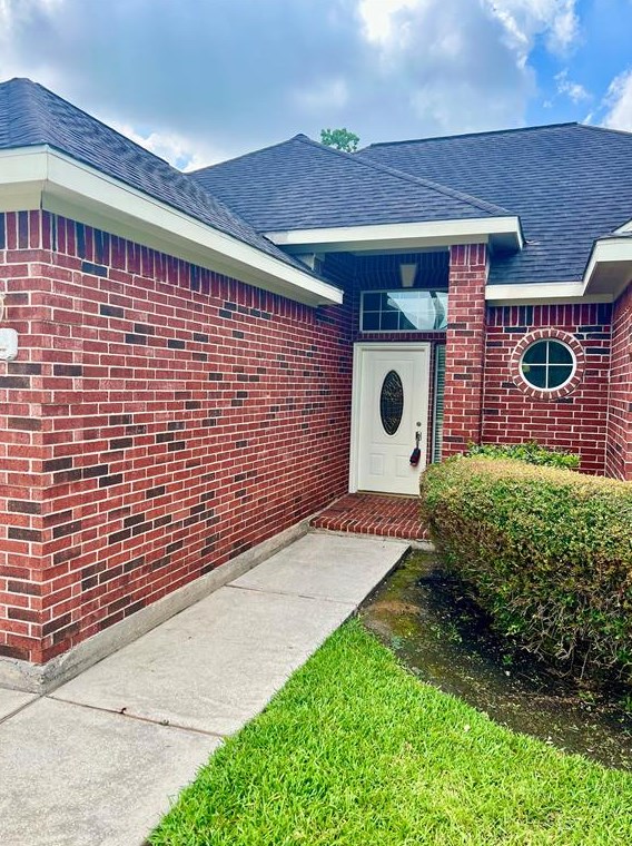 1003 Beaumont St, League City, TX 77573-5511