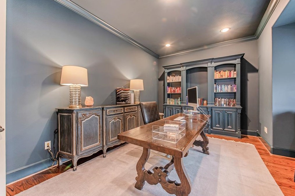 1419 Wakefield Dr, Houston TX  77018-5252 exterior