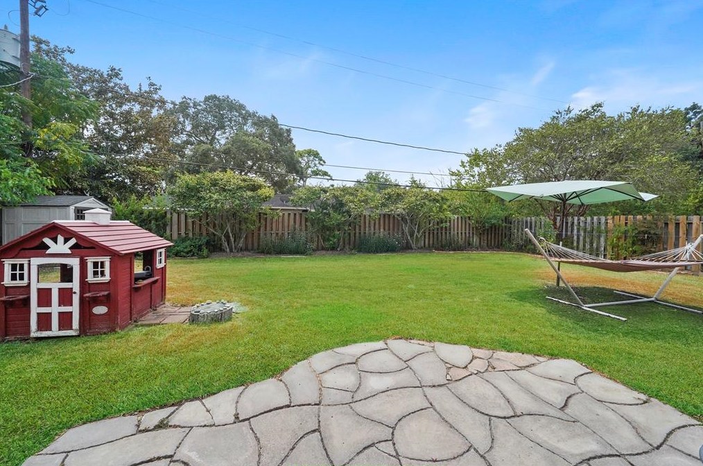 4721 Kinglet St, Houston TX  77035-3024 exterior