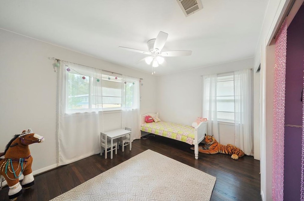 4721 Kinglet St, Houston TX  77035-3024 exterior