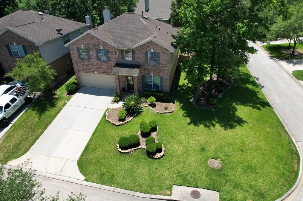 135 Spinning Wheel Cir, Spring, TX 77382-1449