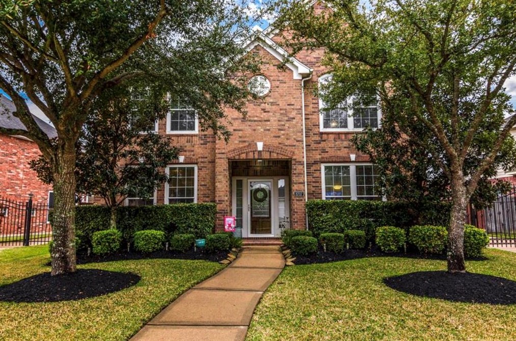 8707 Ridgebury Cir, Houston, TX 77095