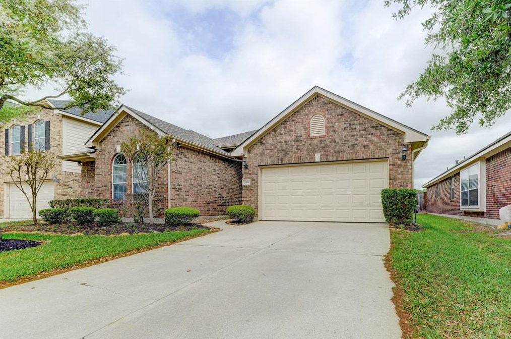 2414 Hannover Valley Ct, Spring, TX 77388-2502