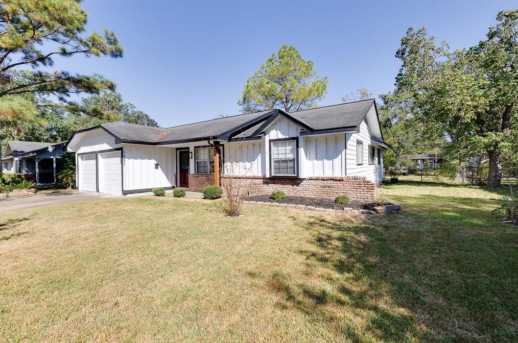 7002 Triola Ln, Houston, TX 77074-4814