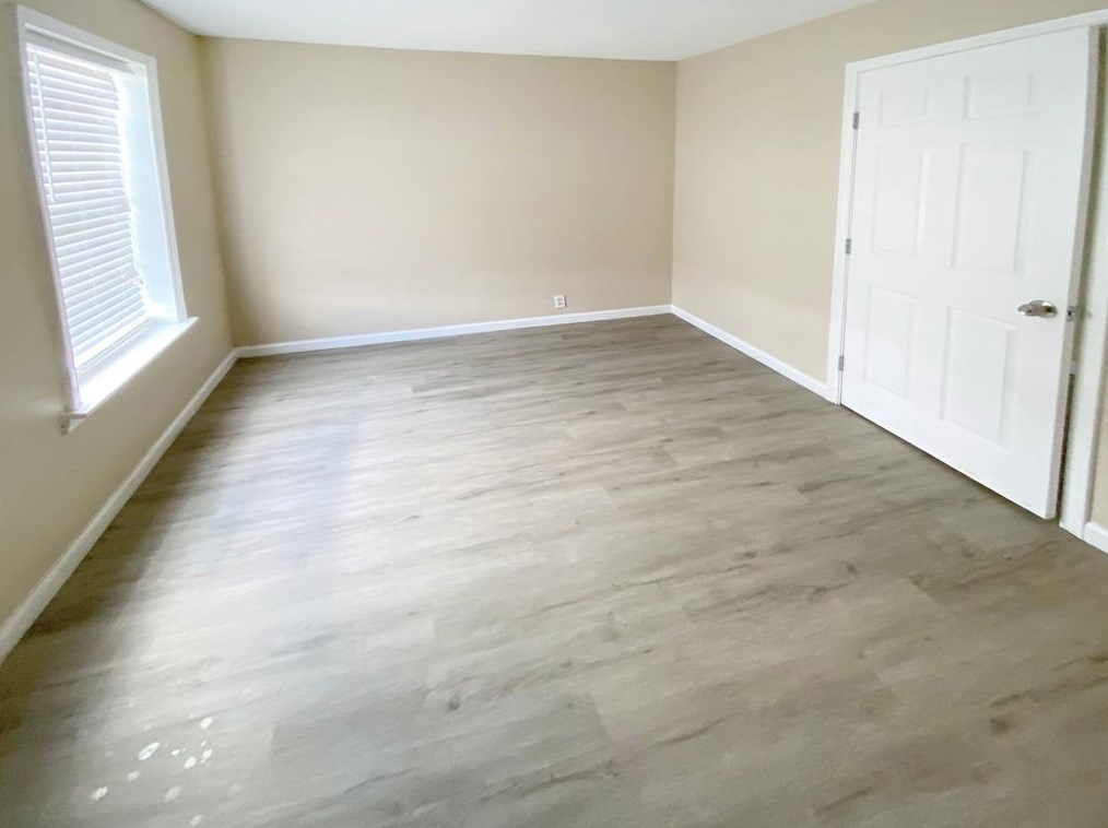 807 6 St, Jones Creek TX  77541-5317 exterior