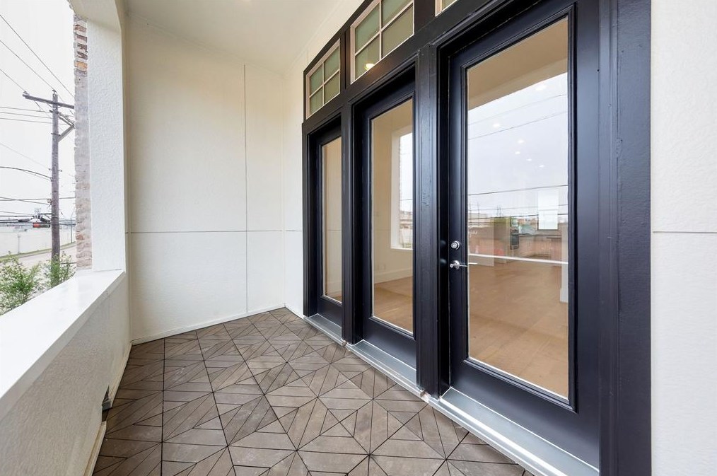 705 Bringhurst St, Houston, TX 77020-8607