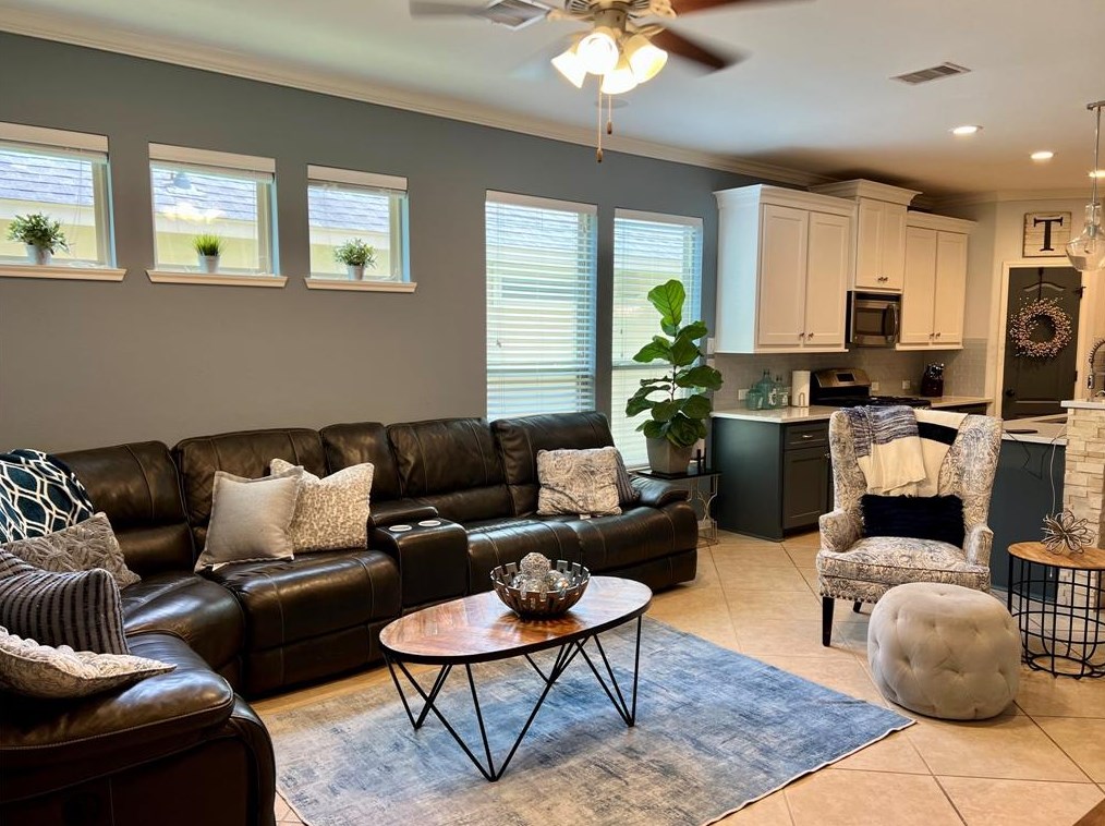 14535 Gleaming Rose Dr, Cypress, TX 77429-4227