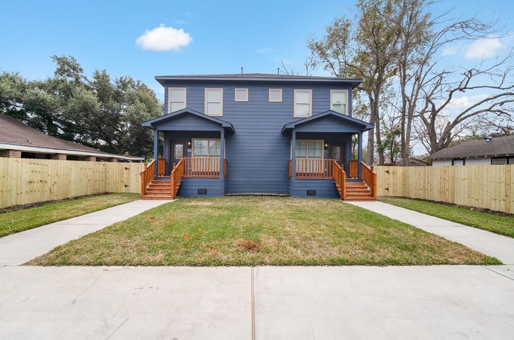 2336 Charles Rd, Houston, TX 77093-4509