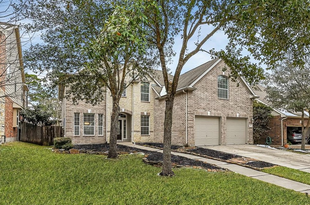10 Frontera Cir, Spring, TX 77382-7002