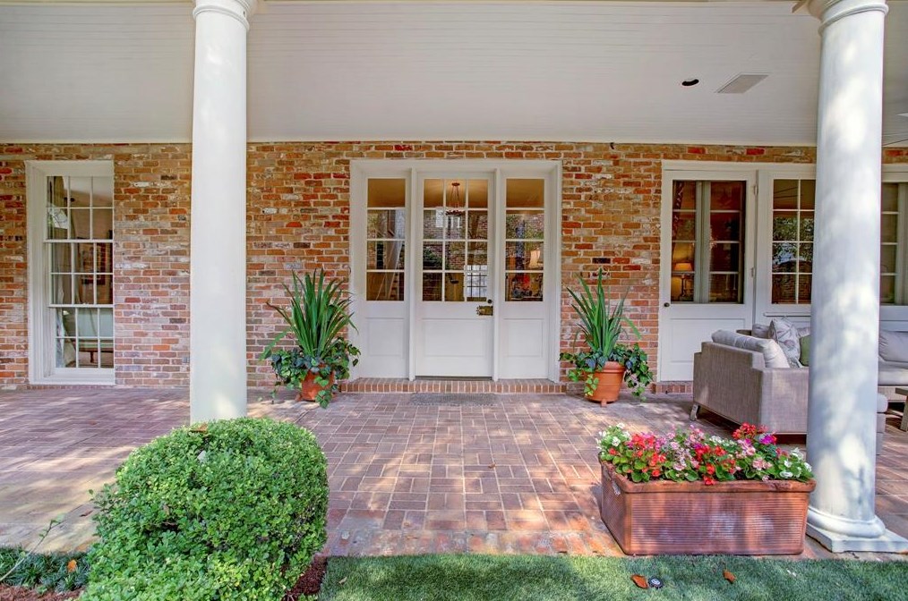 3707 Inwood Dr, Houston TX  77019-3001 exterior