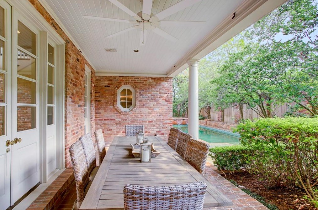 3707 Inwood Dr, Houston TX  77057-3530 exterior
