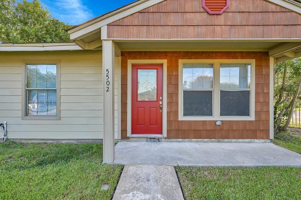 5502 Malmedy Rd, Houston, TX 77033