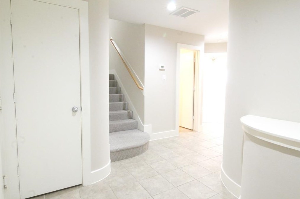 3031 Buttercup St, Houston, TX 77063