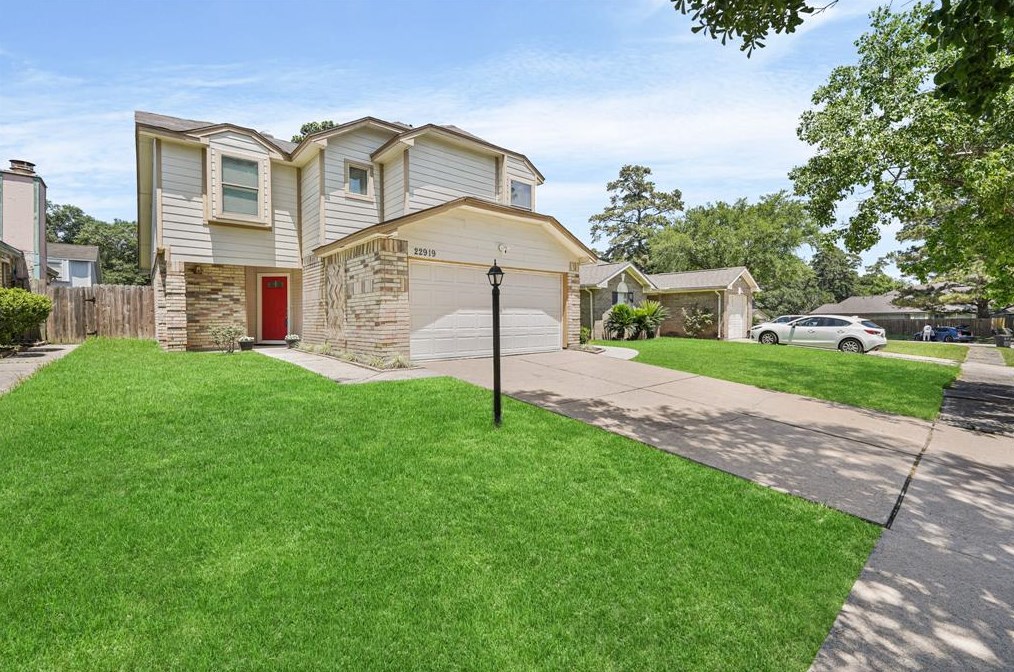 22919 Sherioaks Ln, Spring, TX 77389-3927