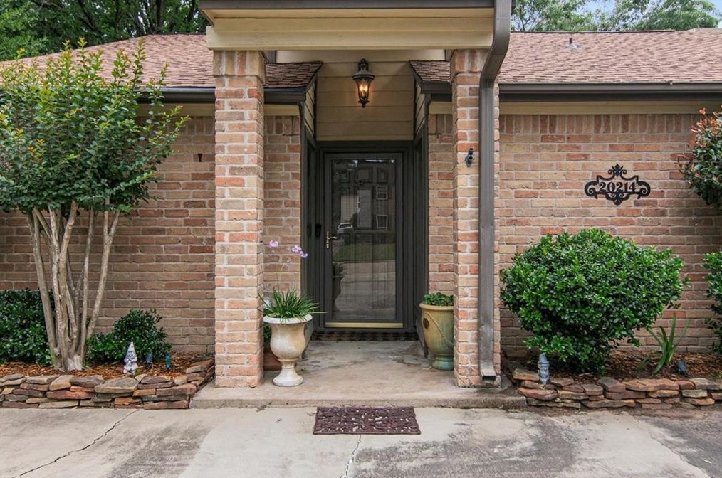 20214 Pittsford Dr, Katy, TX 77450-3025