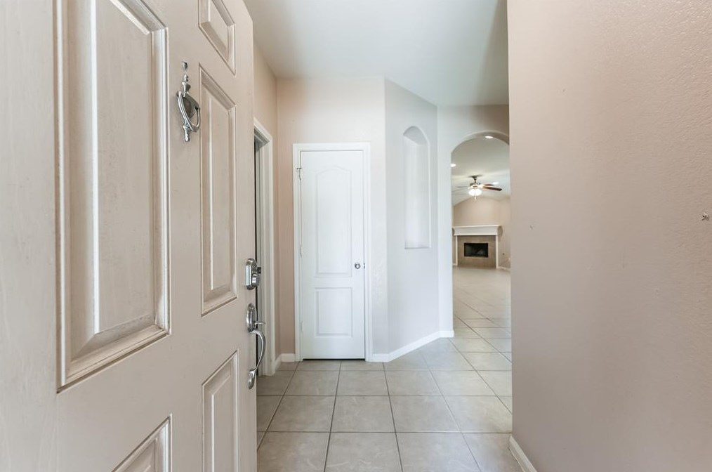 441 De Coster Blvd, Alvin, TX 77511-4756