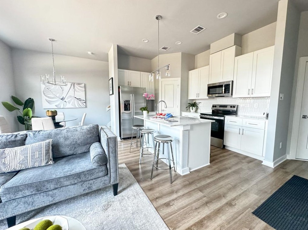 5791 Spring Stuebner Rd, Spring, TX 77389-4471