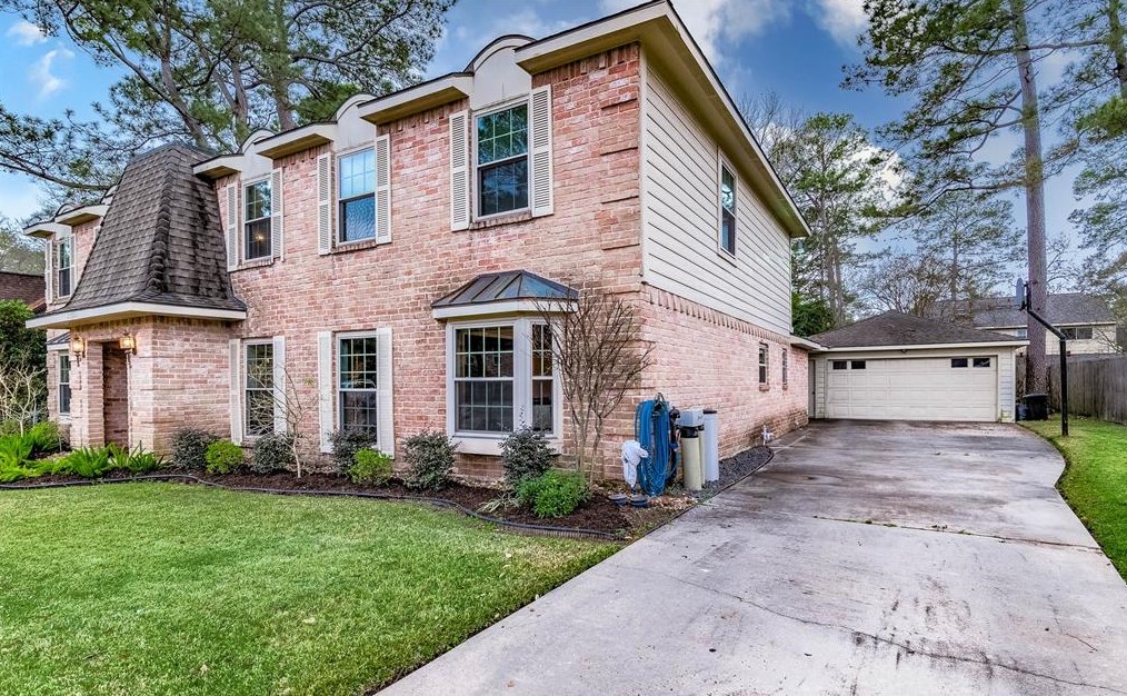 17011 Hill View Ln, Spring, TX 77379-4506