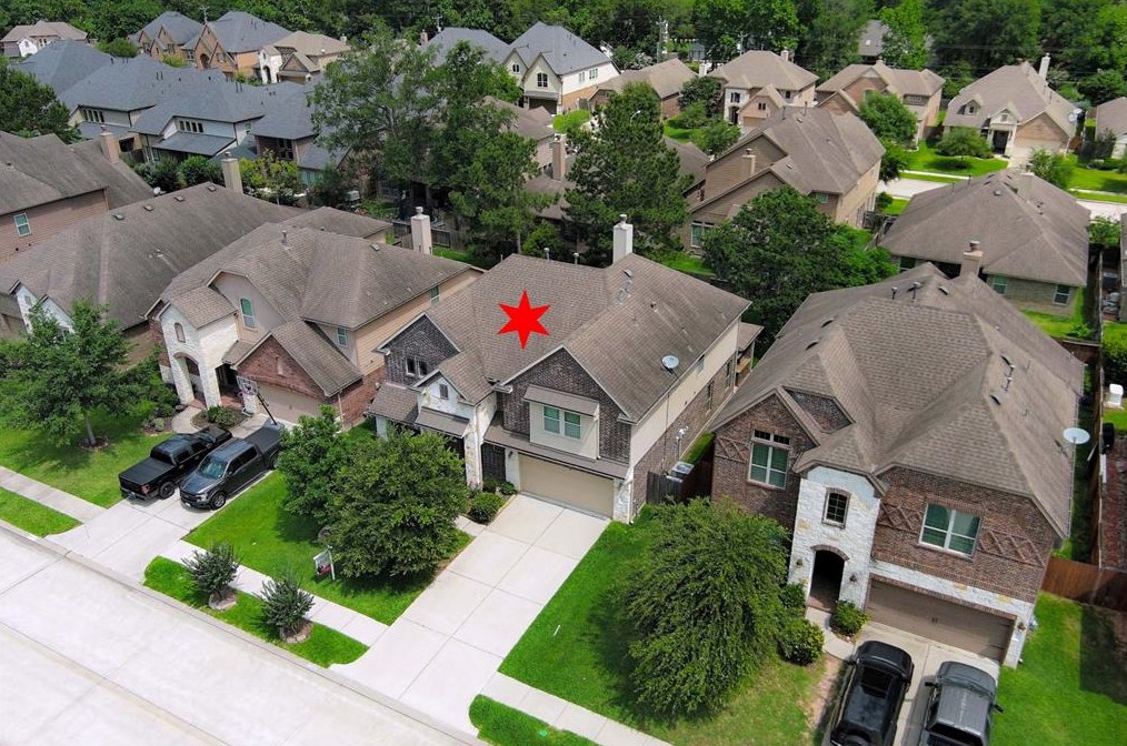 130 Fallow Buck Dr, Conroe, TX 77384