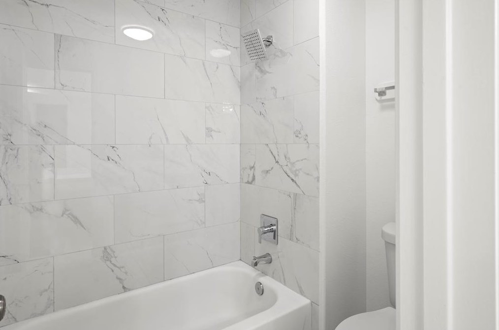 5702 Kelly Ml Ln, Humble TX 77346-2098 exterior