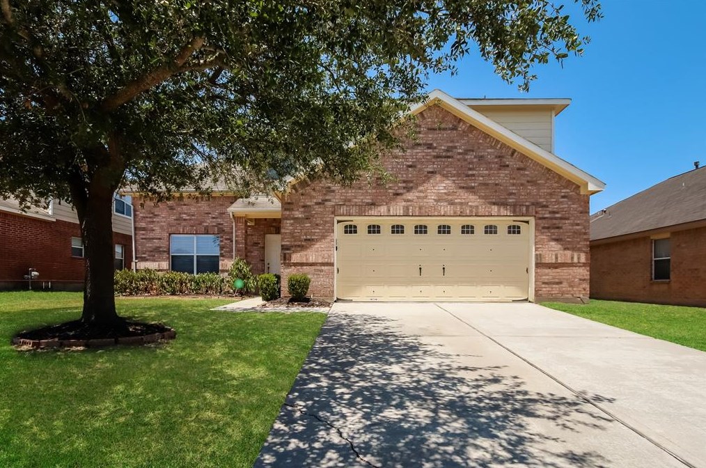 8610 Sunny Gallop Dr, Tomball, TX 77375