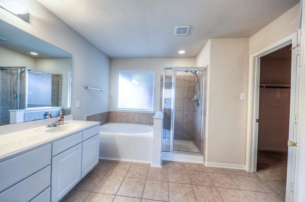 650 Northridge Terrace Ln, Spring TX  77373-5678 exterior